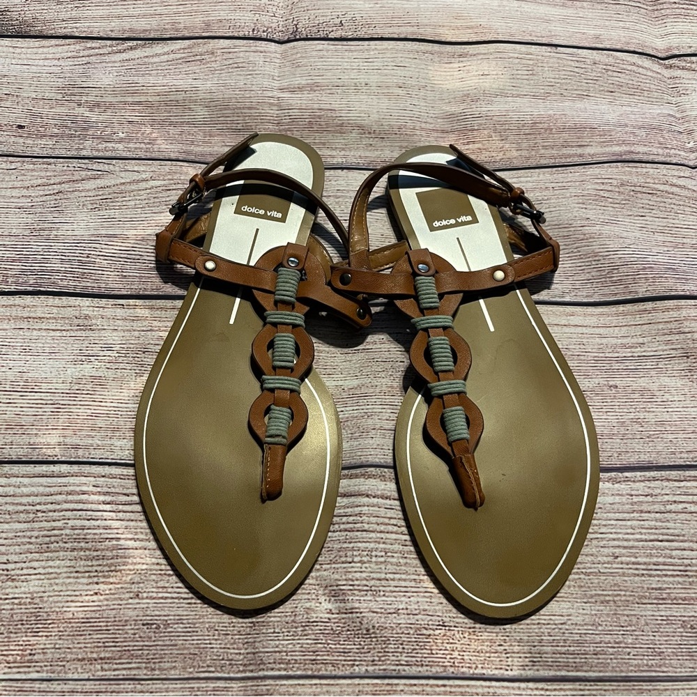 Tan & Blue Dolce Vita Boho Style Flip Flop Sandals, Size 5